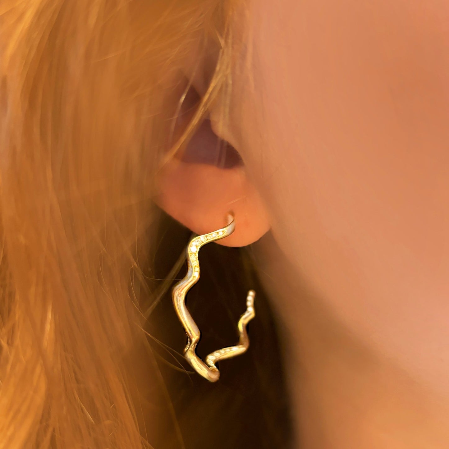 14k gold Demi Pave Ripple Hoop Earring