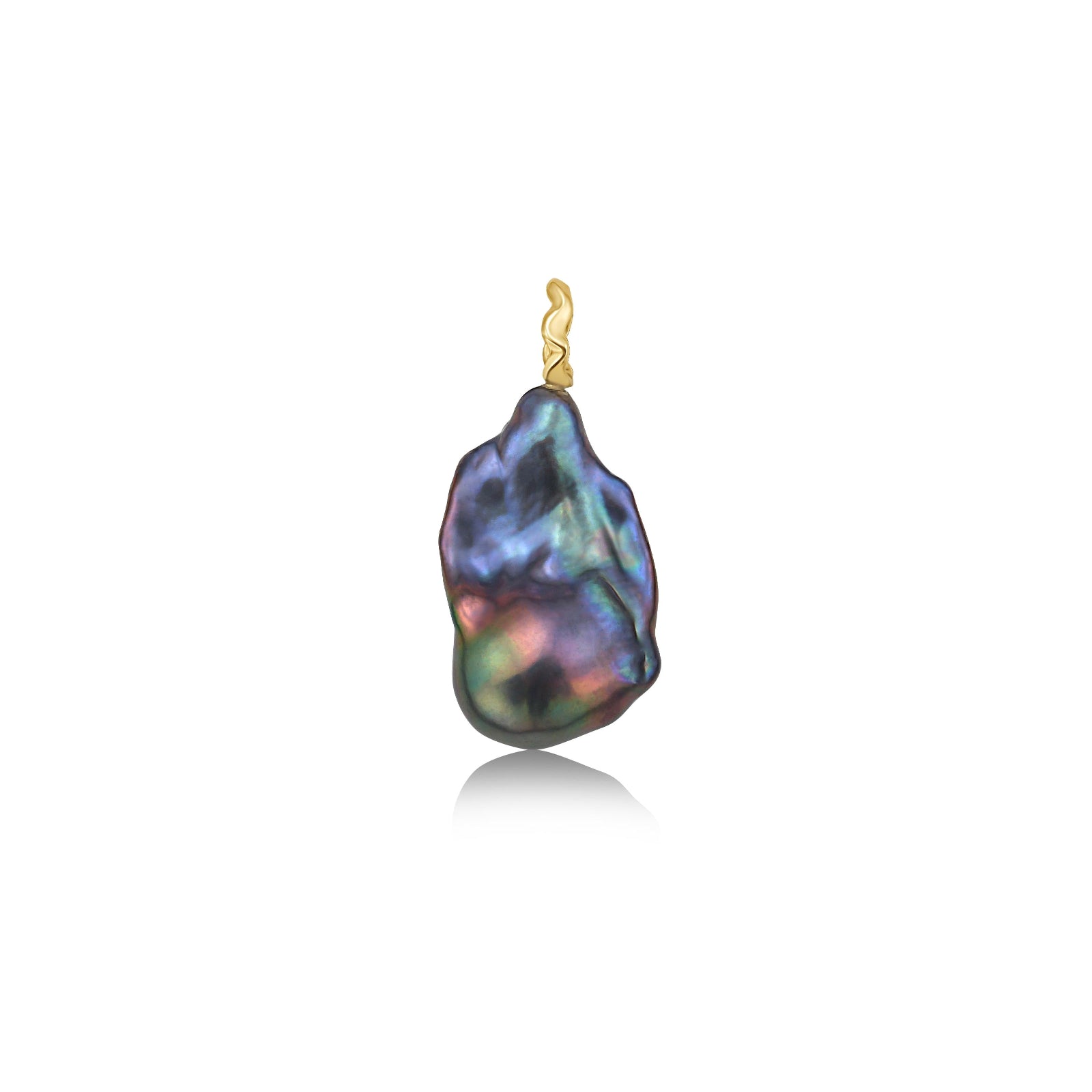 An AMANDA PEARL Storm blue/purple/peacock baroque pearl with a 14K yellow recycled gold ripple bale on a white background.