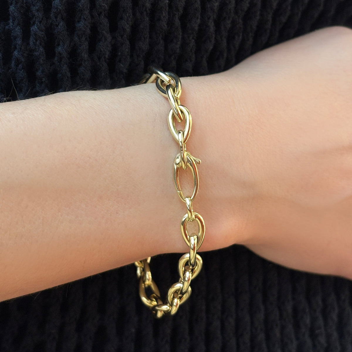 AMANDA PEARL Drop Link Chain Bracelet