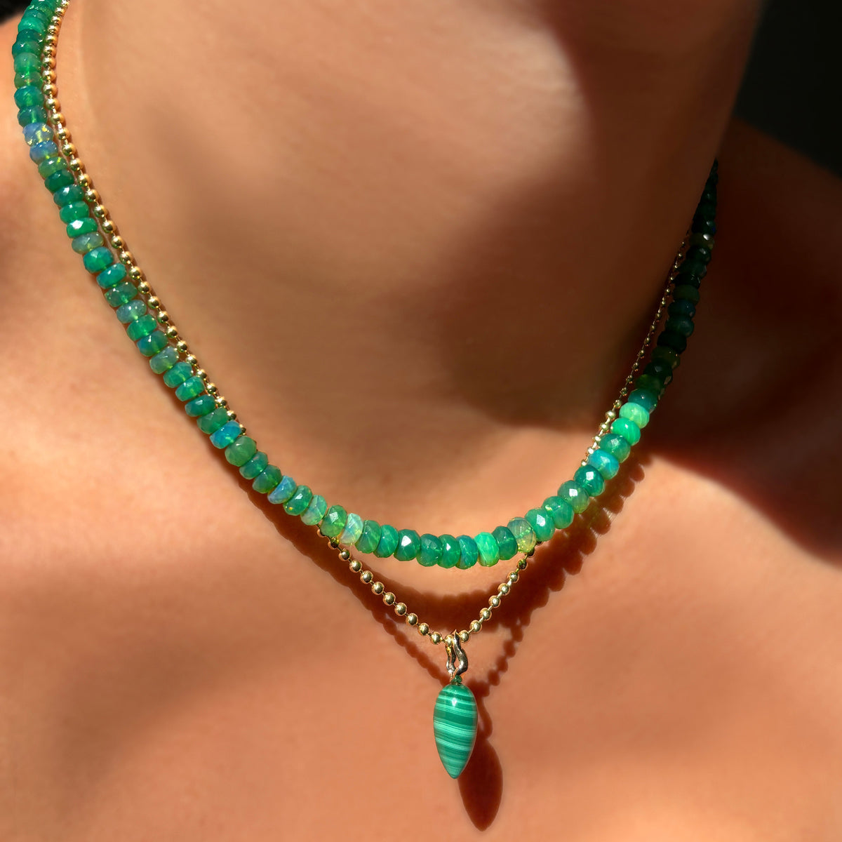 AMANDA PEARL Malachite Drop Charm