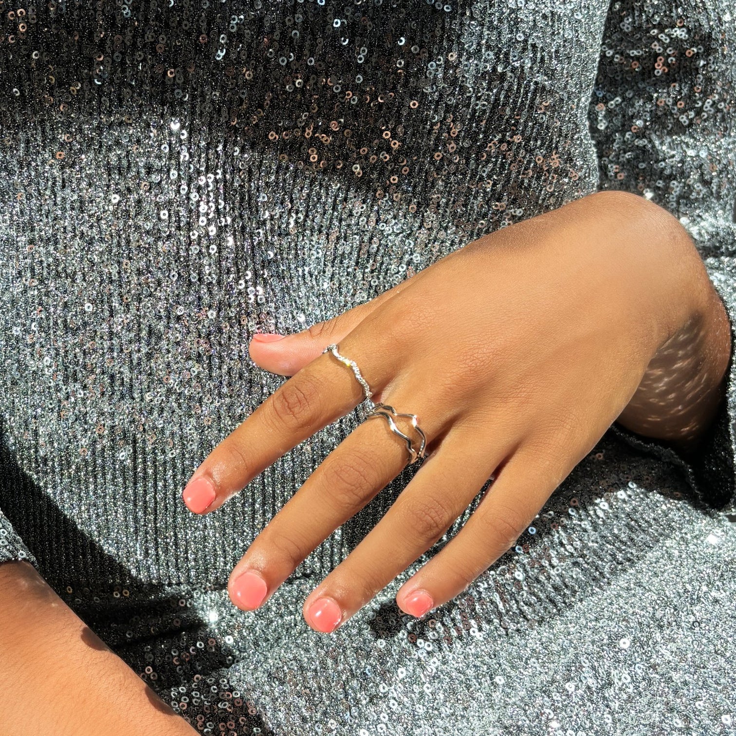 Ripple Ring - Full Pavé – AMANDA PEARL